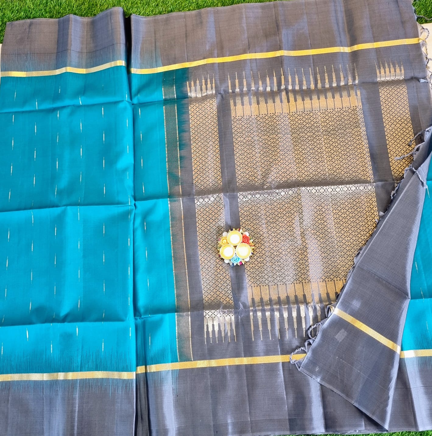 Soft Silk Teal Green Saree with Silver and Golden Zari weaves with Simple Grey Border and Pallu